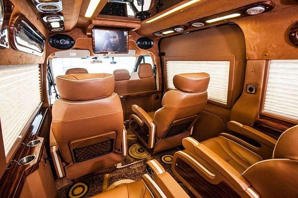 Xe Limousine Hà Nội đi Yên Mô Ninh Bình uy tín hiện nay
