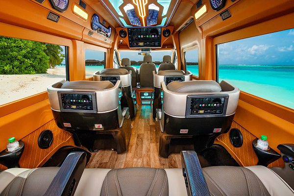Xe Limousine Hà Nội Ninh Bình nhà xe Tràng An