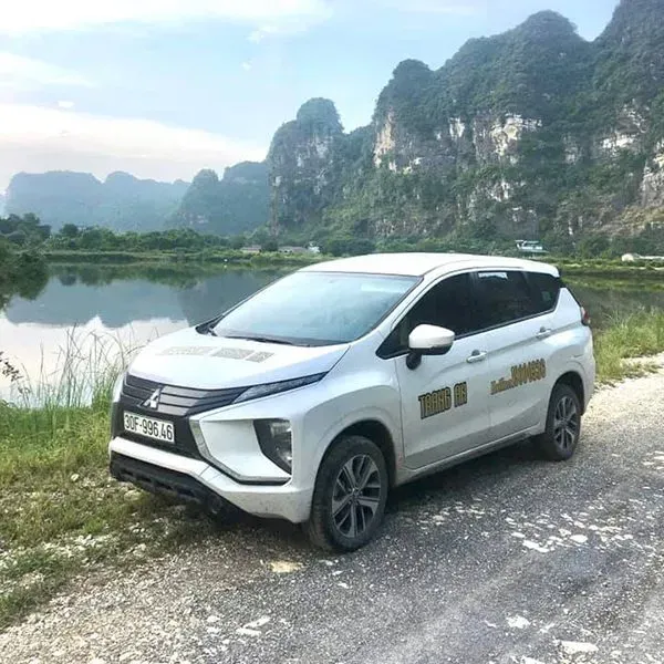 Limousine Tràng An đi Hà Nội 5